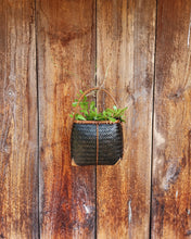 Load image into Gallery viewer, Bamboo basket "Flower arrangement" (L)(Black)
