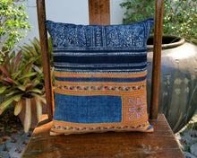 Load image into Gallery viewer, Cushion cover "Vintage Hmong"