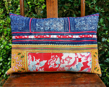 Load image into Gallery viewer, Cushion cover "Vintage Hmong"