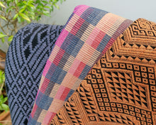 Load image into Gallery viewer, Cushion cover "Chenille contrast" (Gray/Blue)(M)