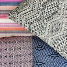 Load image into Gallery viewer, Cushion cover "Lao Naga" (Raw hemp)(M)