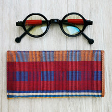 Load image into Gallery viewer, Eyeglass Case (Nomad/Check)