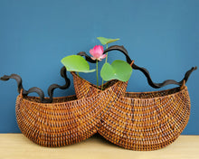 Load image into Gallery viewer, Rattan basket "Howdah" (L)