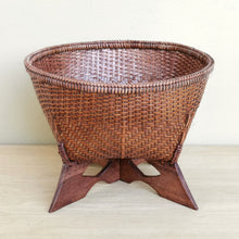 Load image into Gallery viewer, Karen sewing basket