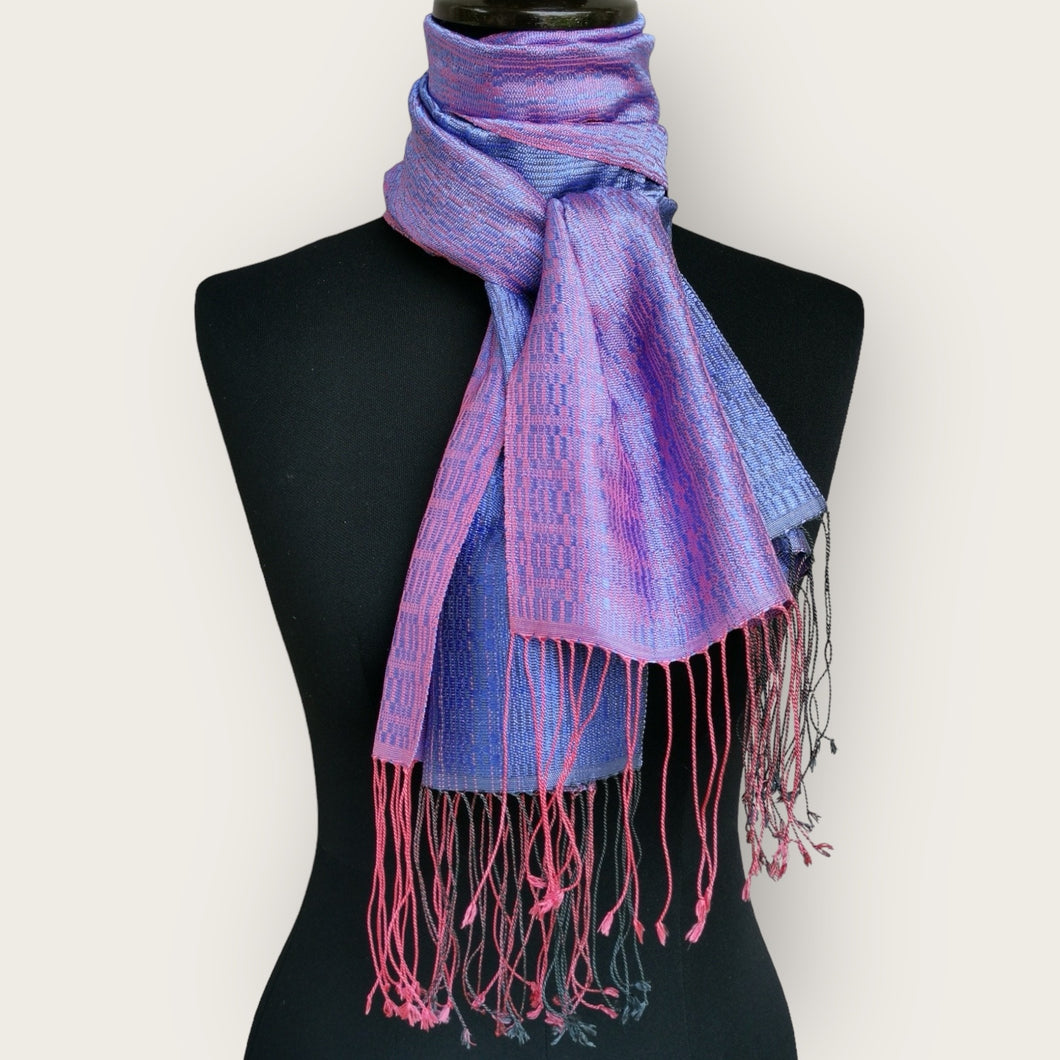 Silk scarf (Lavender/Blue)