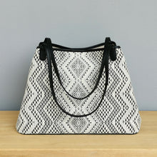 Load image into Gallery viewer, Shoulder bag "Lao Naga" (White/Black)
