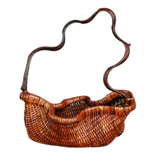 Load image into Gallery viewer, Rattan basket "Vine"