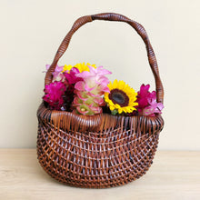 Load image into Gallery viewer, Rattan basket "Vine"