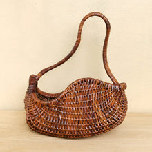 Load image into Gallery viewer, Rattan basket "Vine"