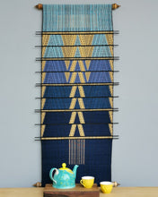 Load image into Gallery viewer, Wall hanging "Mountain orchid" (Blues)