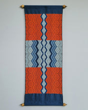 Load image into Gallery viewer, Wall hanging "Winter rosehip"