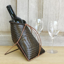 Load image into Gallery viewer, Wine holder basket (Dark brown)
