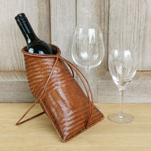 Load image into Gallery viewer, Wine holder basket (Reddish brown)