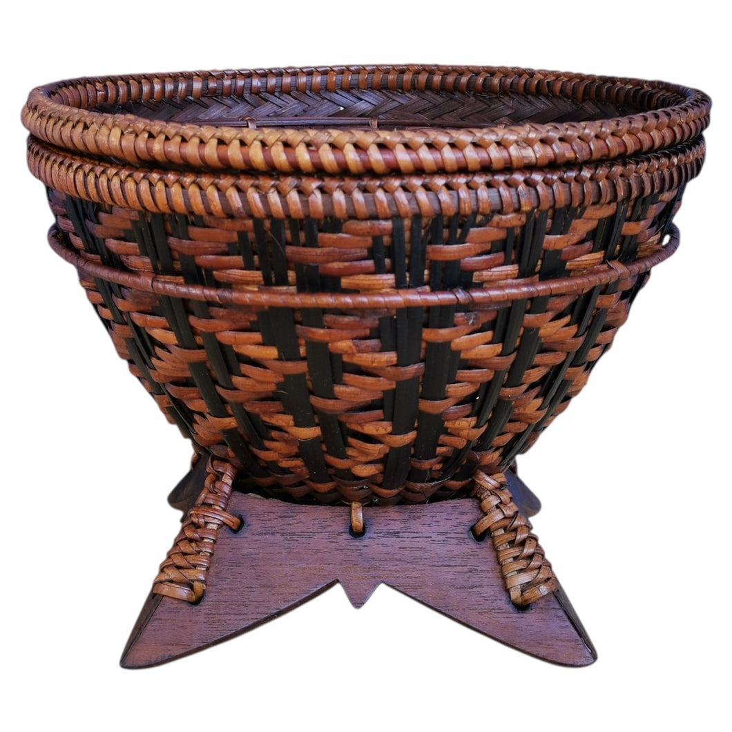 Bamboo basket 