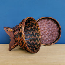 Load image into Gallery viewer, Bamboo basket &quot;Rice storage&quot; (extra mini)
