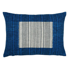 Load image into Gallery viewer, Cushion cover (Blue/Cream)(lumbar)
