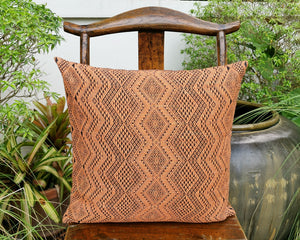 Cushion cover "Lao Naga" (Apricot)(M)