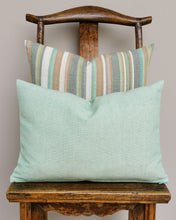Load image into Gallery viewer, Cushion cover (Mint)(lumbar)
