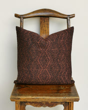 Load image into Gallery viewer, Cushion cover &quot;Lao Naga&quot; (Cinnamon)(M)
