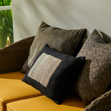 Load image into Gallery viewer, Cushion cover (Black/Cream)(lumbar)
