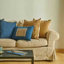 Load image into Gallery viewer, Cushion cover (Blue/Cream)(lumbar)
