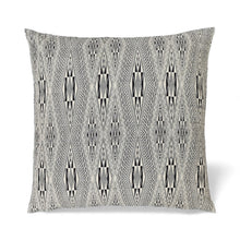 Load image into Gallery viewer, Cushion cover "Jarai Diamond" (White)(L)
