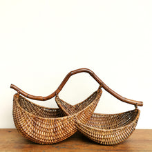 Load image into Gallery viewer, Rattan basket &quot;Howdah&quot; (S)
