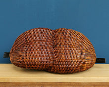 Load image into Gallery viewer, Rattan basket &quot;Howdah&quot; (M)
