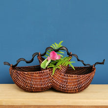 Load image into Gallery viewer, Rattan basket &quot;Howdah&quot; (S)
