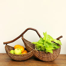 Load image into Gallery viewer, Rattan basket &quot;Howdah&quot; (S)
