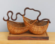 Load image into Gallery viewer, Rattan basket "Howdah" (S)
