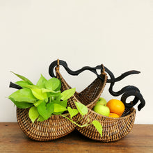 Load image into Gallery viewer, Rattan basket &quot;Howdah&quot; (S)
