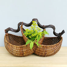 Load image into Gallery viewer, Rattan basket &quot;Howdah&quot; (S)
