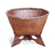 Load image into Gallery viewer, Karen sewing basket
