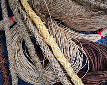 Load image into Gallery viewer, Wall hanging "Hemp/Silk" (Short)
