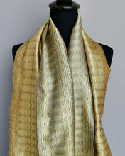 Load image into Gallery viewer, Silk scarf (Gold)
