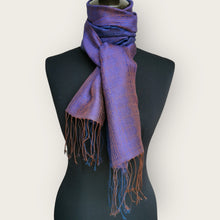 Load image into Gallery viewer, Silk scarf (Navy)
