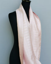 Load image into Gallery viewer, Silk scarf (Pale pink)
