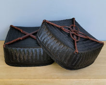 Load image into Gallery viewer, Bamboo basket &quot;Shan&quot; (Dark brown)(Square)(L)
