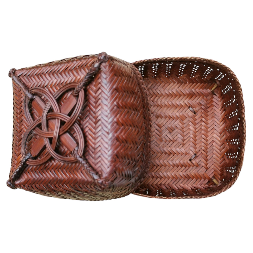 Bamboo basket 