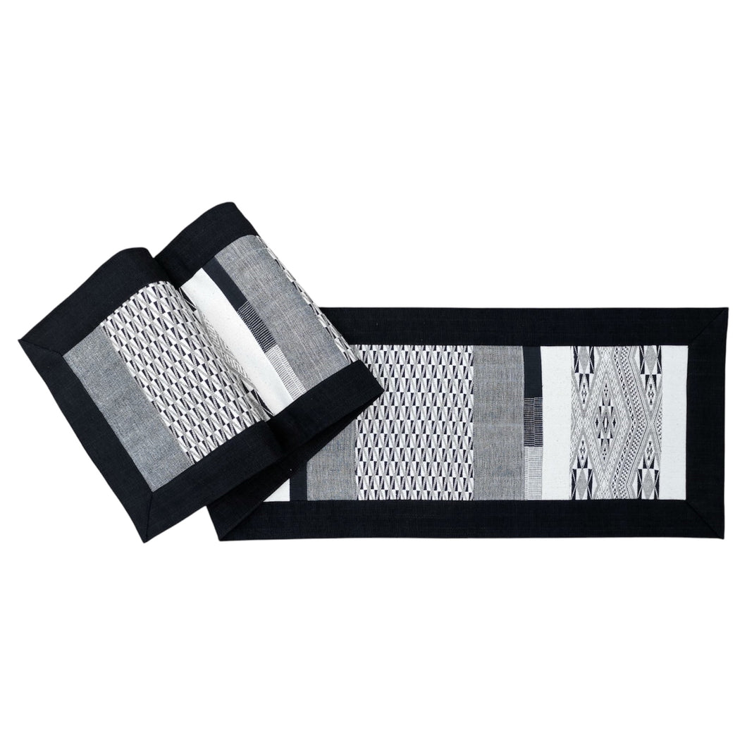 Table runner (Arakan/Jarai diamond)