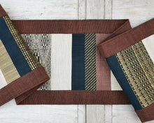 Load image into Gallery viewer, Table runner (Brown/Raw hemp)
