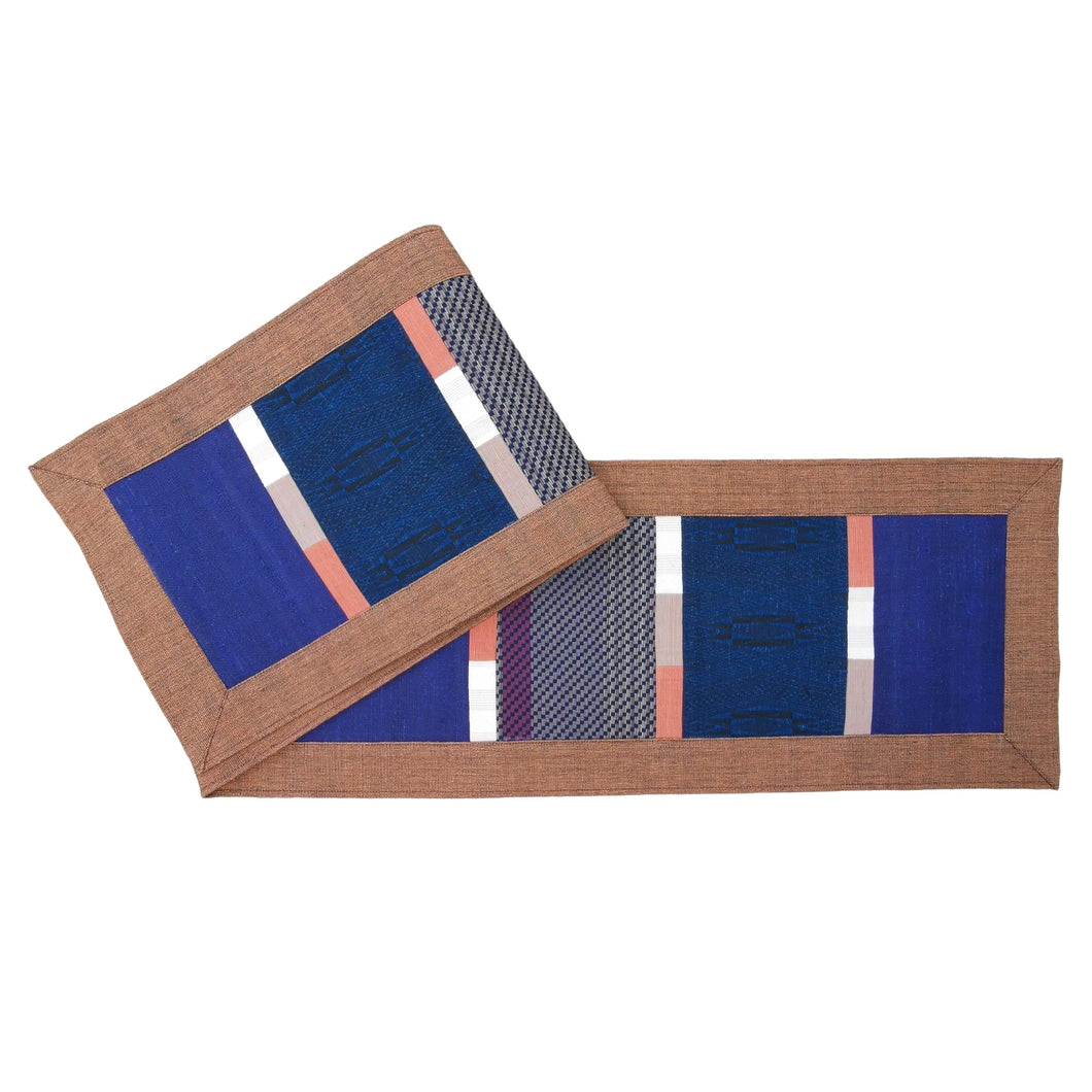 Table runner (Cappuccino/Blue)