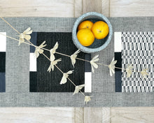 Load image into Gallery viewer, Table runner (Gray/Black)
