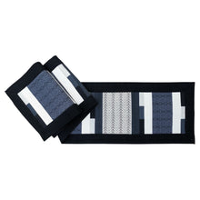 Load image into Gallery viewer, Table runner (Nan flower/Gray blue)
