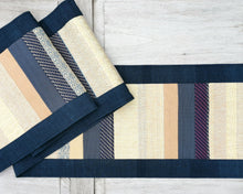 Load image into Gallery viewer, Table runner (Navy/Camel)
