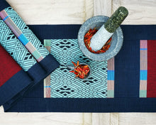 Load image into Gallery viewer, Table runner (Wine red/Turquoise)
