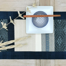 Load image into Gallery viewer, Table runner (Chenille contrast/Hemp)

