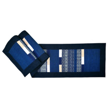 Load image into Gallery viewer, Table runner (Navy/Beige)
