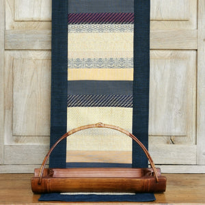 Table runner (Navy/Camel)